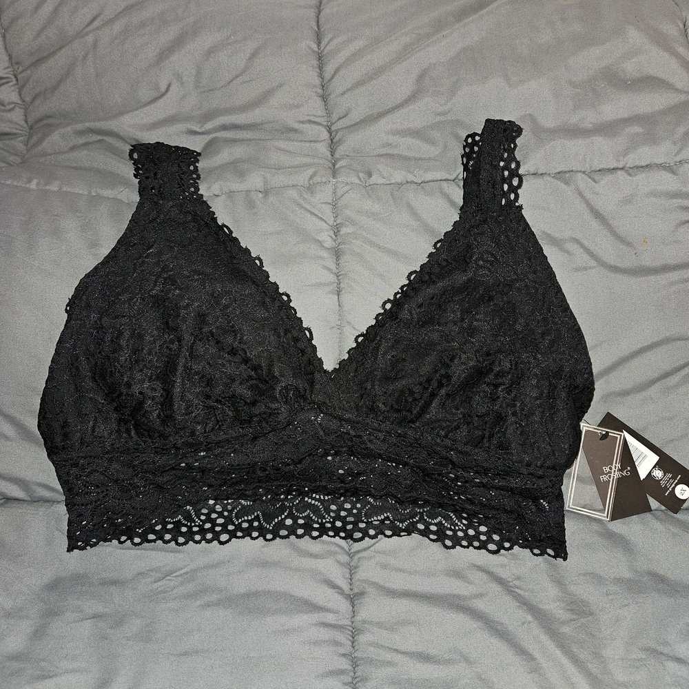 BRA SIZE 2X BODY FROSTING bralette black lace detail